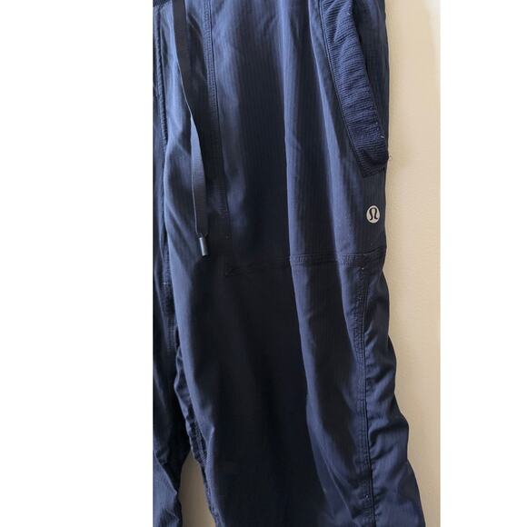 Lululemon dance studio pants women's - Picture 3 of 6